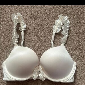 Victoria's Secret White Ruffled Bra